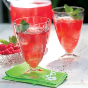 raspberry-rhubarb cooler