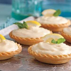 creamy lemon shortbread tarts