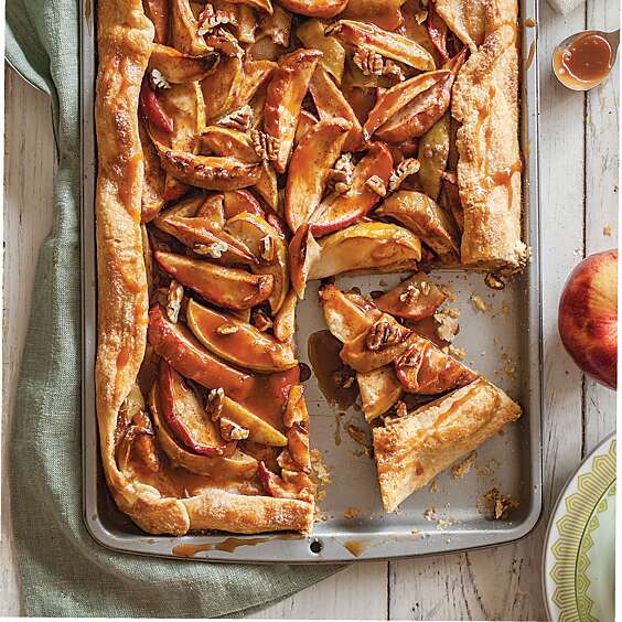 Caramel-Apple Slab Pie