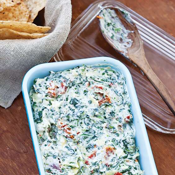 Sun-Dried Tomato, Spinach, and Bacon Dip